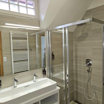 Koupelny Hotel Karlova_2