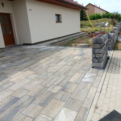 Zámková dlažba Poříčany