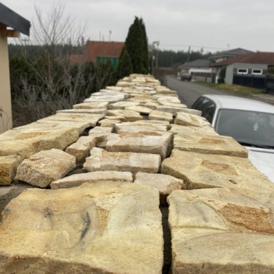 Kamenný plot Vrbová Lhota